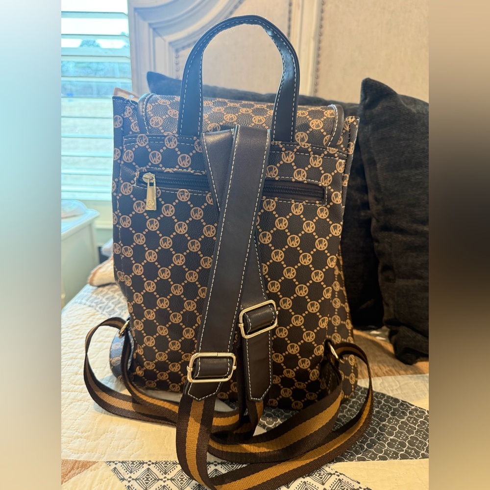 Chic Brown Pattern Wendy Keen Backpack - image 2